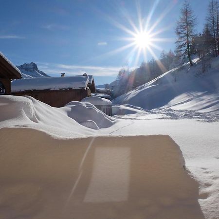 Appartement Soleil Blanc Residence Lodge Des Neiges ティニュ エクステリア 写真